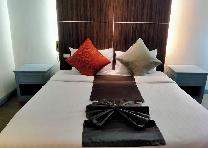 Cross Vibe Srinakarin 4* Bangkok