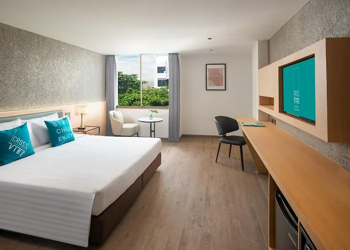 Cross Vibe Srinakarin Hotel